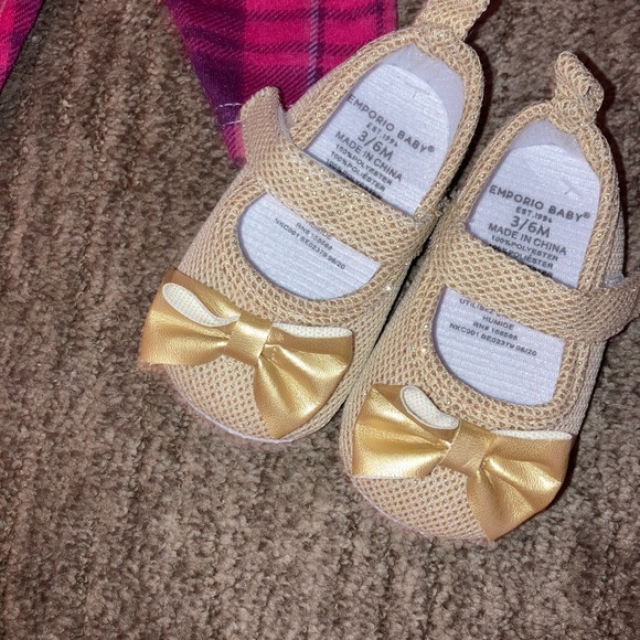 Baby girl clothes 3-6 month outfit - Picture 3 of 4